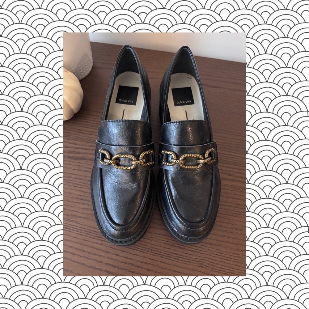 Dolce Vita Black Loafers Gold Chain - Picture 3 of 8